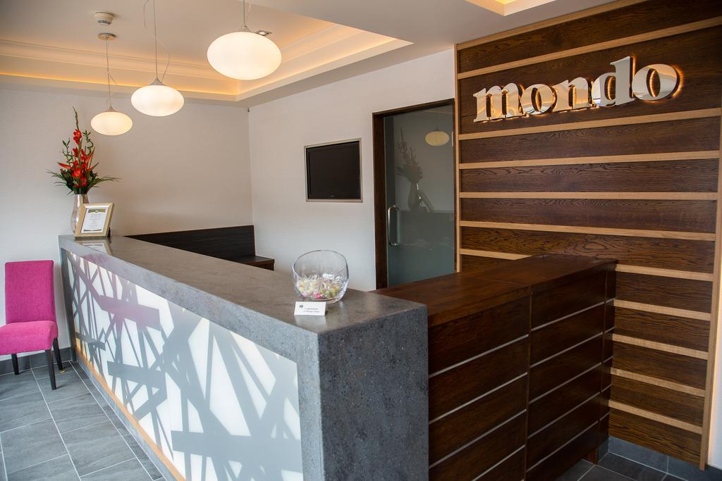 קואטברידג' Mondo Hotel מראה חיצוני תמונה